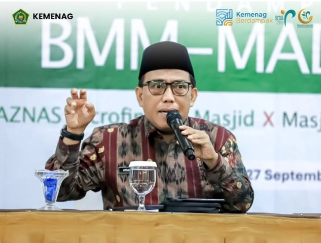 Direktur Urusan Agama Islam dan Bina Syariah Arsad Hidayat. [Instagram]
